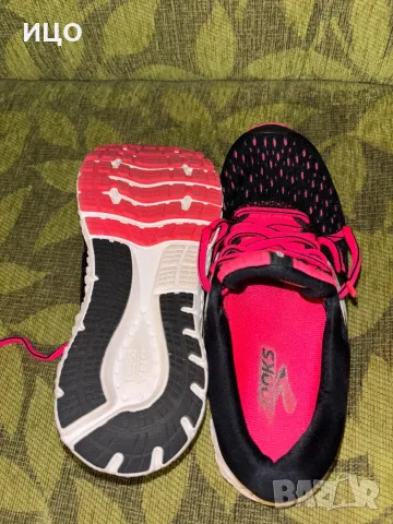 Дамски маратонки Brooks Glycerin 16, снимка 11 - Маратонки - 49550049