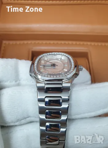 Patek Philippe Nautilus 32mm White Gold Diamond Дамски Различни Варианти, снимка 9 - Дамски - 47991324