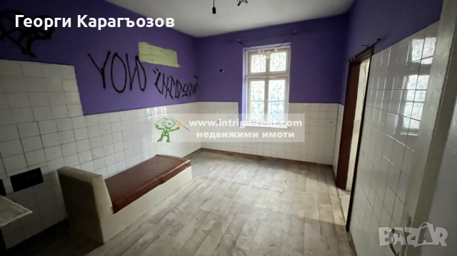 №4021 Етаж от къща с двор и паркомясто в квартал Училищни, Хасково., снимка 5 - Етаж от къща - 52208010