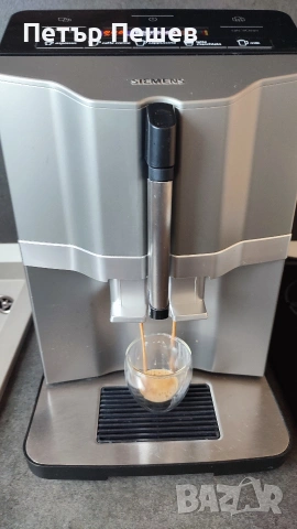 Siemens EQ.3 s300 CTES35 перфектно еспресо система за млечни напитки Сименс, снимка 6 - Кафемашини - 53042802
