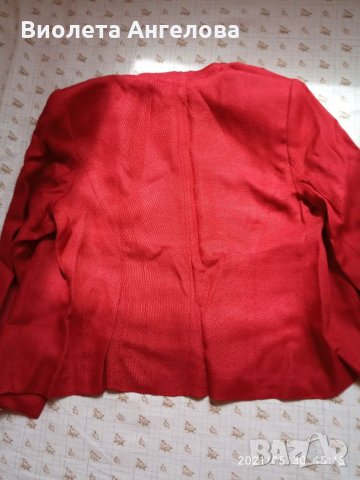 Червено ленено сако, снимка 10 - Сака - 25854578