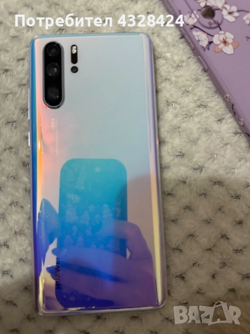 Huawei P30 Pro – отлично състояние + 3 нови кейса, снимка 2 - Huawei - 52595799