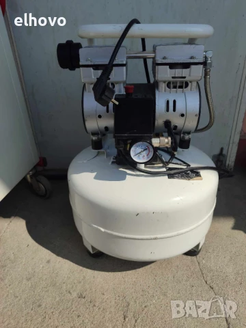 Дентален компресор APEX 750-24LD