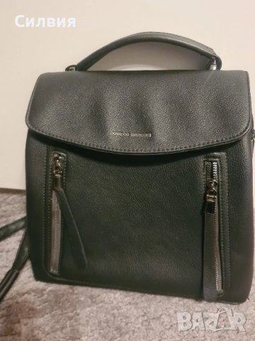 Кожена дамска черна раница