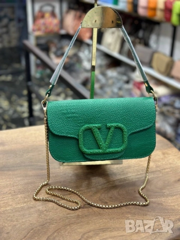 чанти valentino garavani , снимка 6 - Чанти - 51435486
