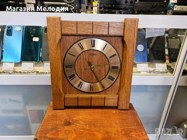 Немски стенен часовник Richter В отлично техническо и визуално състояние., снимка 2 - Стенни часовници - 53354570