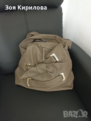 Дамска чанта на Emporio Armani, снимка 1 - Чанти - 39849648