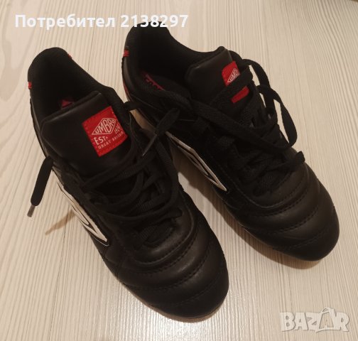 футболни обувки UMBRO 35 номер, снимка 3 - Футбол - 44033163