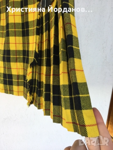 Мини плисирана вълнена пола на Marks and Spencer., снимка 3 - Поли - 52266416