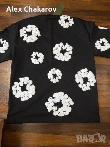 Продавам тази черна Denim Tears тениска в размер L, снимка 6 - Тениски - 50749780