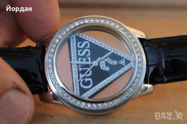 Часовник ''Guess'', снимка 13 - Други - 52539929