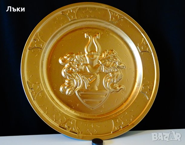 Чиния за стена,пано с рицар,изправен кон,орнаменти., снимка 6 - Антикварни и старинни предмети - 32388523