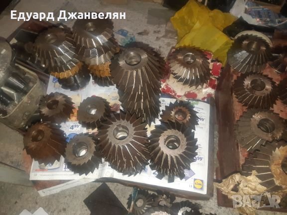 Ъглови фрези симетрични, снимка 2 - Други инструменти - 27564584