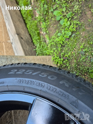 Всесезонни гуми Pirelli 225/50/17, снимка 4 - Гуми и джанти - 52256648