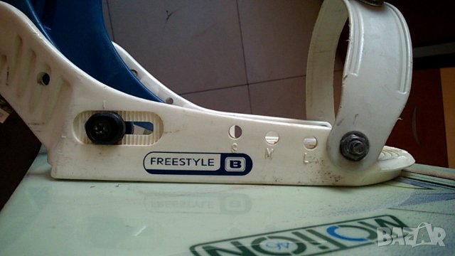 Сноуборд Burton-ръчна израбтка-Австрия с автомати Freestyle, снимка 9 - Зимни спортове - 43427404