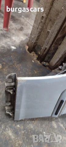 Калник преден ляв десен Mercedes W203 C220 - 60лв, снимка 3 - Части - 50559387