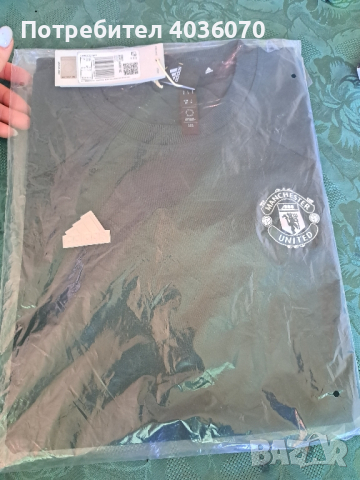 Оригинална тениска на Manchester United , снимка 2 - Спортни дрехи, екипи - 44878896