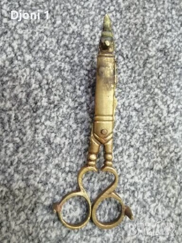 Антични ножици за подрязване на свещи, снимка 3 - Антикварни и старинни предмети - 53173210