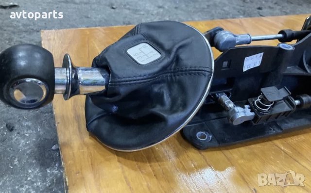 Fiat 500 1.2i 2011 година Скоростен лост с жила 5 скорости, снимка 4 - Части - 40717929