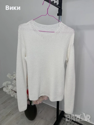 Бял пуловер универсален размер , снимка 5 - Блузи с дълъг ръкав и пуловери - 51663608