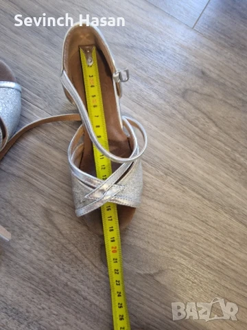 Детски обувки за спортни танци- 27 номер, снимка 5 - Детски обувки - 51364182