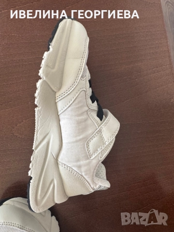 Маратонки Geox за момиче, снимка 3 - Детски маратонки - 51734528