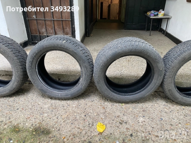 Продавам 4 броя зимни гуми 225/55/17, снимка 1