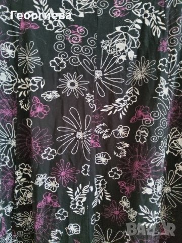 Черна пола с флорални мотиви в лилаво, снимка 2 - Поли - 37826420