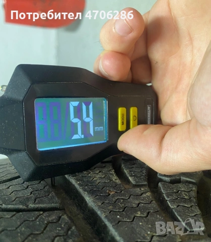 Зимни гуми 245/50/18, снимка 8 - Гуми и джанти - 53067172