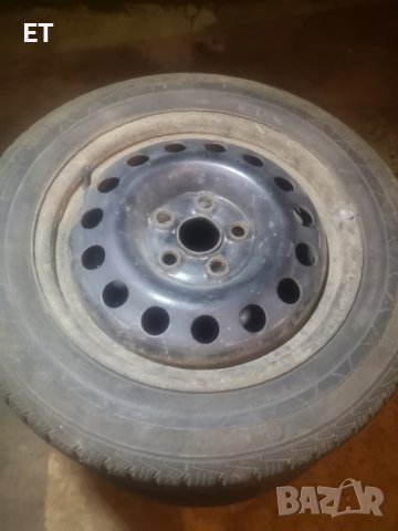 Метални джанти с гуми, снимка 2 - Гуми и джанти - 38659946