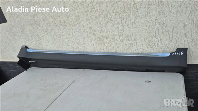 Лайстна за десен праг на вратата Kia Sportage година 2018 2019 2020 2021 код 87754F1110, 87754-F1110