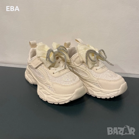 Детски маратонки за момиче 