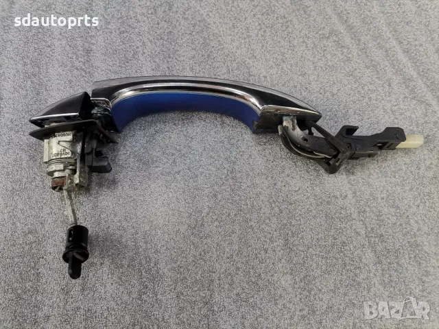 Оригинал Предна Лява Дръжка за Врата Audi A6 C7 A7 A8 4H 4H0837205B, снимка 2 - Части - 47449825