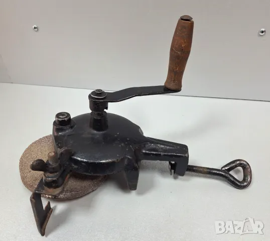 Стар, здрав, работещ Ръчен Шмиргел, снимка 14 - Други инструменти - 48779090