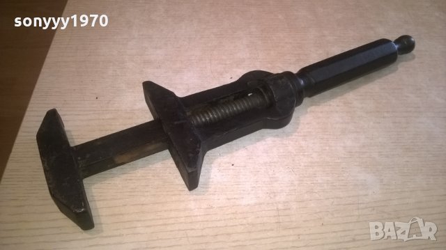 стар масивен раздвижен ключ-33см