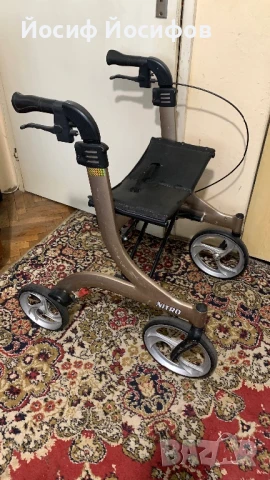 Проходилка за възрастни или Ролатор , снимка 9 - Ролатори - 22192611