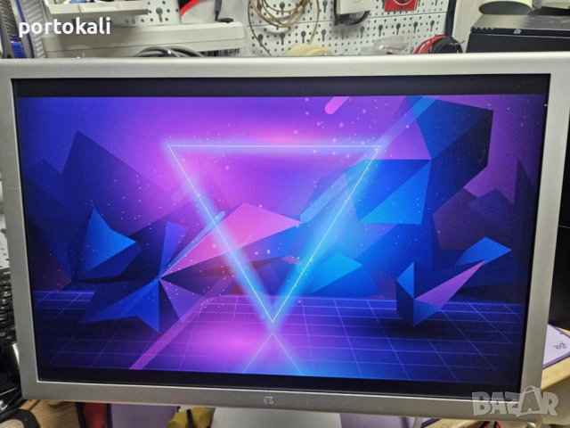 +Гаранция! Монитор Apple Cinema HD Display A1082 23" 1920x1200 WUXGA 16:10, снимка 9 - Монитори - 53391261