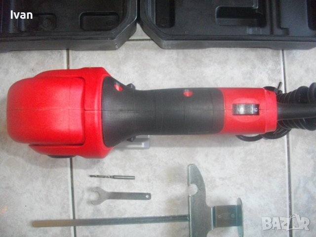 Нова Комбинирана Фрезова Машина-Комби Фреза-Немска-150 Вата-KRAFT WERKZEUGE, снимка 9 - Други инструменти - 36786704