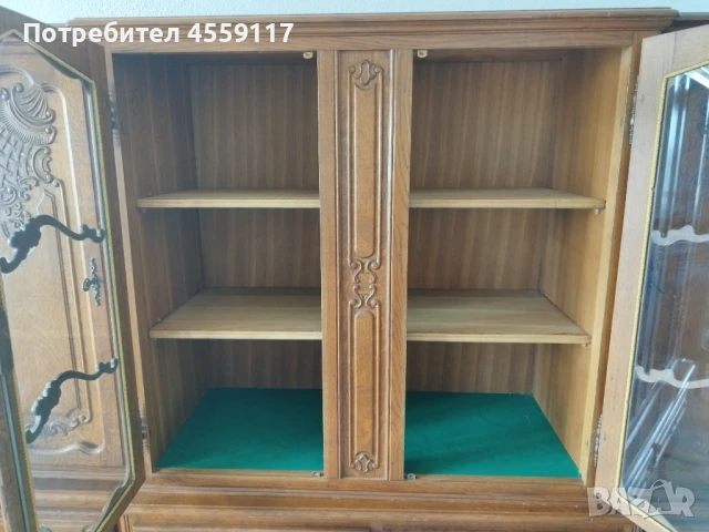 Ретро витрина в стил Луи 15ти, снимка 3 - Секции и витрини - 51306329