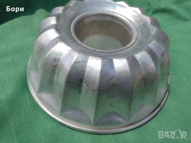 Стара алуминиева форма за кекс БДС, снимка 3 - Съдове за готвене - 33071948