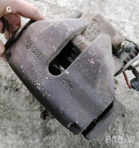 Преден Десен Супорт Audi A4 B6 2.5tdi , снимка 1