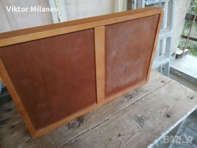 Поднос, снимка 2 - Прибори за хранене, готвене и сервиране - 38194824