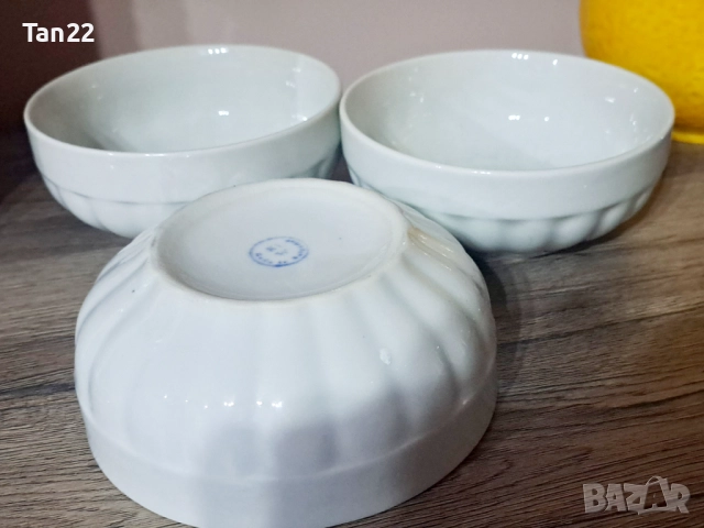 Ретро нежни бели купи , снимка 4 - Колекции - 49911413