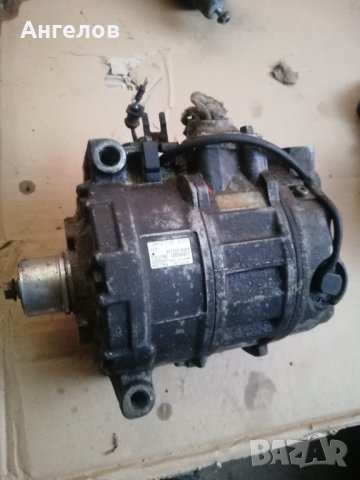 Седалки Ауди А8 кожа почти нови и други, снимка 14 - Части - 38092180