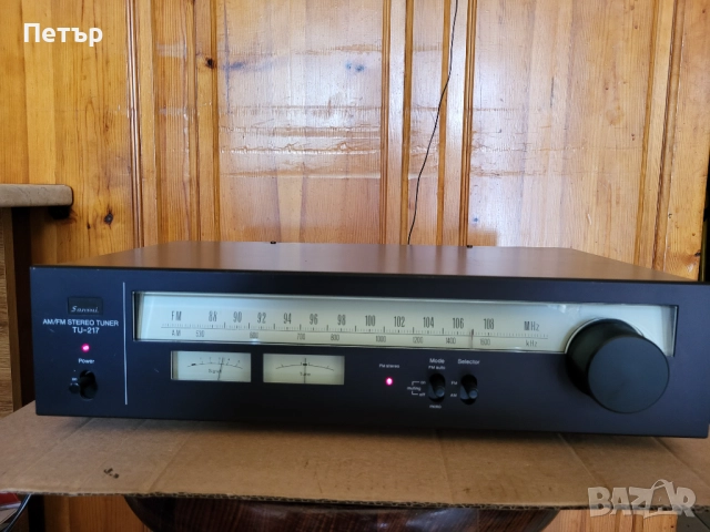 Sansui TU-217 FM / AM ТУНЕР