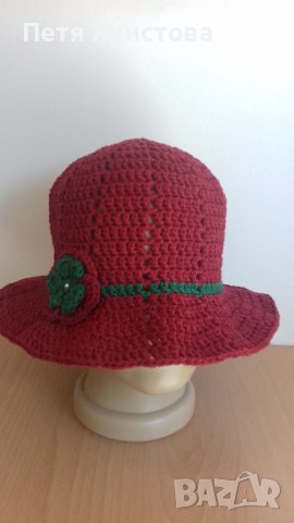 Ръчно изплетени шапки