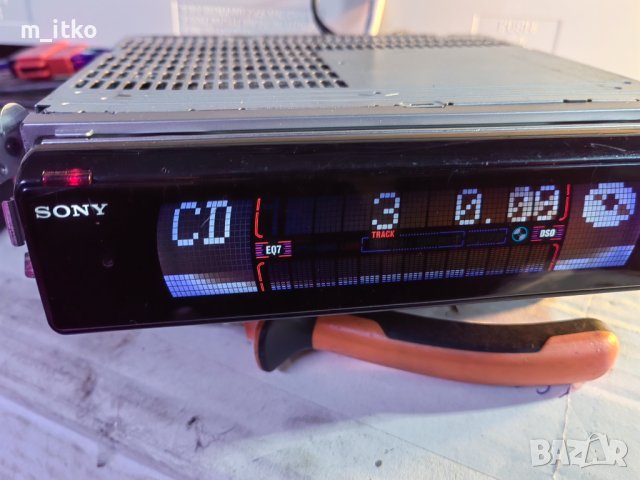 SONY CDX-M670, снимка 7 - Радиокасетофони, транзистори - 43854400