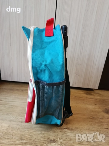 Куфар за дете с колелца, снимка 3 - Куфари - 52003535