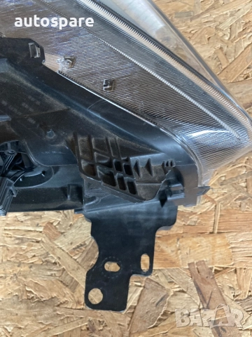 Ляв фар. Фарове. Ford Kuga. Форд Куга. 16-20г. Би ксенон. , снимка 5 - Части - 51961967