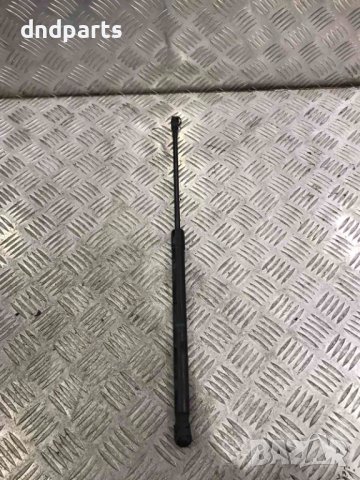 Амортисьор капак VW Polo,1.4TDI,2004г.